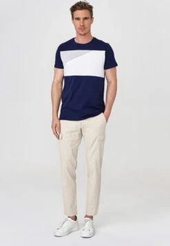 Indicode Jeans Cargobroeken Regular Cargobroek Cagle Heren Beige -Indicode Jeans Verkoop 37fcf32bea4b4223b490ad75dbc7a7e0