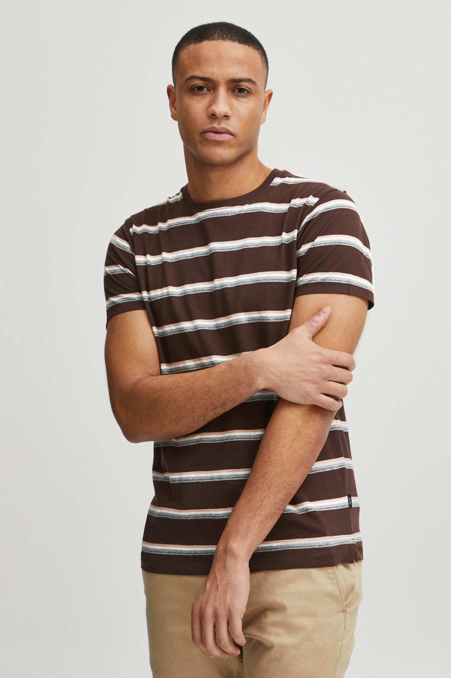 Indicode Jeans T-shirts Shirt Idingo Heren Bruin 2 Indicode Jeans T-shirts Shirt Idingo Heren Bruin - Image 2