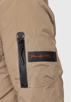 Indicode Jeans Parkas Winterparka Carpelan Heren Bruin 13 Indicode Jeans Parkas Winterparka Carpelan Heren Bruin -Indicode Jeans Verkoop 4d78b00fff04d83d8e0e828be2c450bc