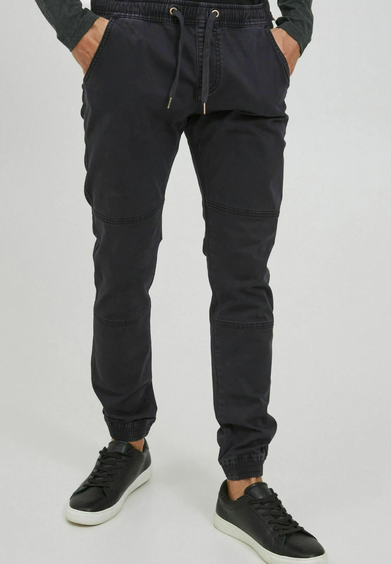Indicode Jeans Idbrontus - Jeans Tapered Fit - Black 1 Indicode Jeans Idbrontus - Jeans Tapered Fit - Black
