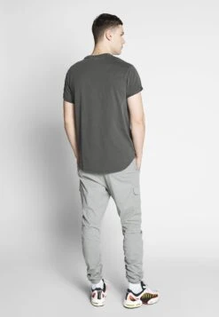 Indicode Jeans Lakeland - Cargobroek - Light Grey -Indicode Jeans Verkoop 687e3e1de8c84857b0f0332f6632a84d