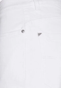 Indicode Jeans Kaden Holes - Jeansshort - Offwhite -Indicode Jeans Verkoop 7593147e2982466f8dbd541198b5eb9a