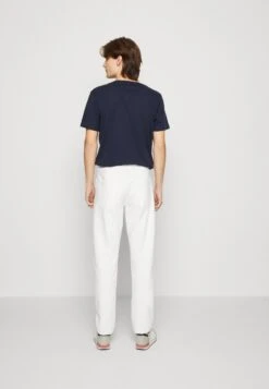 Indicode Jeans Jeans Tapered Fit - White Heaven -Indicode Jeans Verkoop 88d6c9f383a74fa49f4348e630725cda