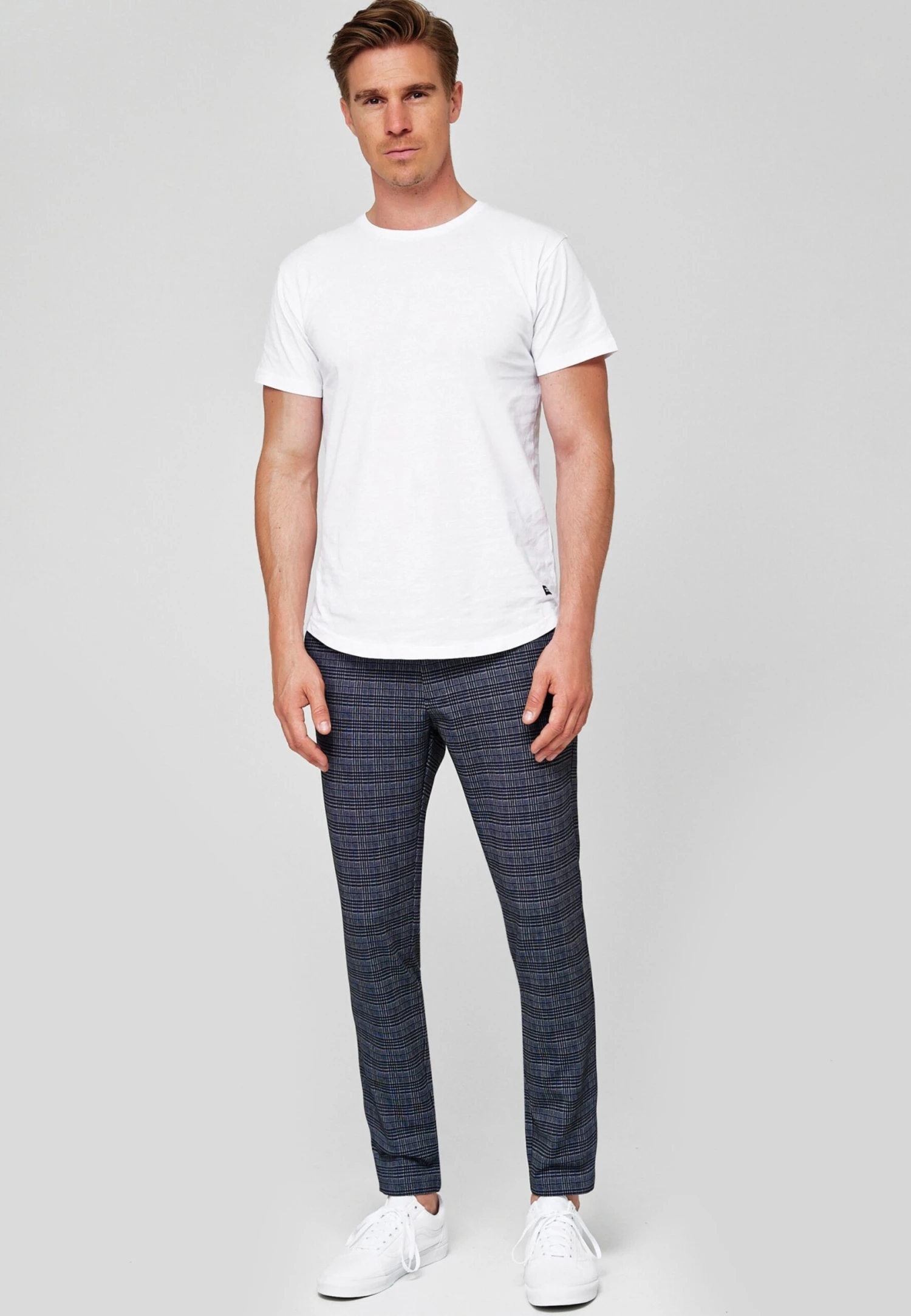 Indicode Jeans Chinos Regular Chino Rodekro Heren Lichtgrijs / Donkergrijs 3 Indicode Jeans Chinos Regular Chino Rodekro Heren Lichtgrijs / Donkergrijs - Image 3