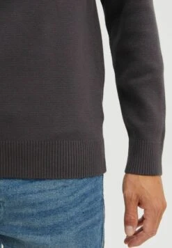 Indicode Jeans Idmeddo - Trui - Dk Grey -Indicode Jeans Verkoop d30c5746bf97435c82fe737b8922b314