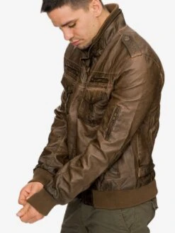 Indicode Jeans Tussenjassen Tussenjas Heren Bruin -Indicode Jeans Verkoop d967c2332b297bd91fbba5f32c1079cf