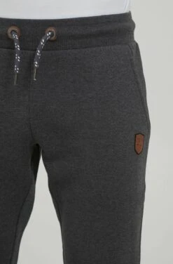 Indicode Jeans Idhultop - Trainingsbroek - Charcoal Mix 10 Indicode Jeans Idhultop - Trainingsbroek - Charcoal Mix -Indicode Jeans Verkoop e61245cb40904e46b3f68e1465670bad