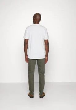 Indicode Jeans Incalli - Relaxed Fit Jeans - Army -Indicode Jeans Verkoop ec1becc35d6d4e87abbaba5d69d28865