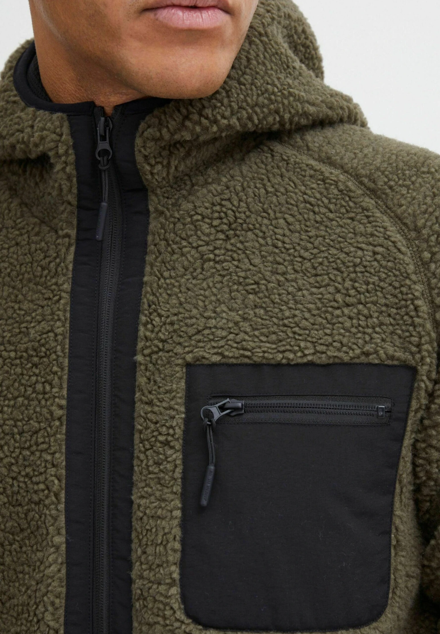 Indicode Jeans Fleecejas - Army 4 Indicode Jeans Fleecejas - Army - Image 4